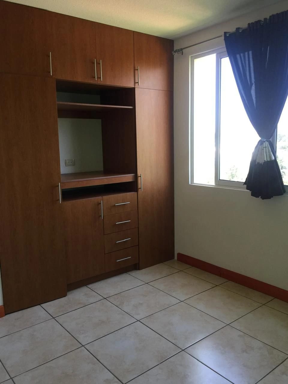 APARTAMENTO EN RENTA EN ZONA 12, ALTOS DE LA COLINA — Apartamento en Alquiler en Altos de la colonia, Zona 12, Guatemala, Ciudad — foto 6 de 17