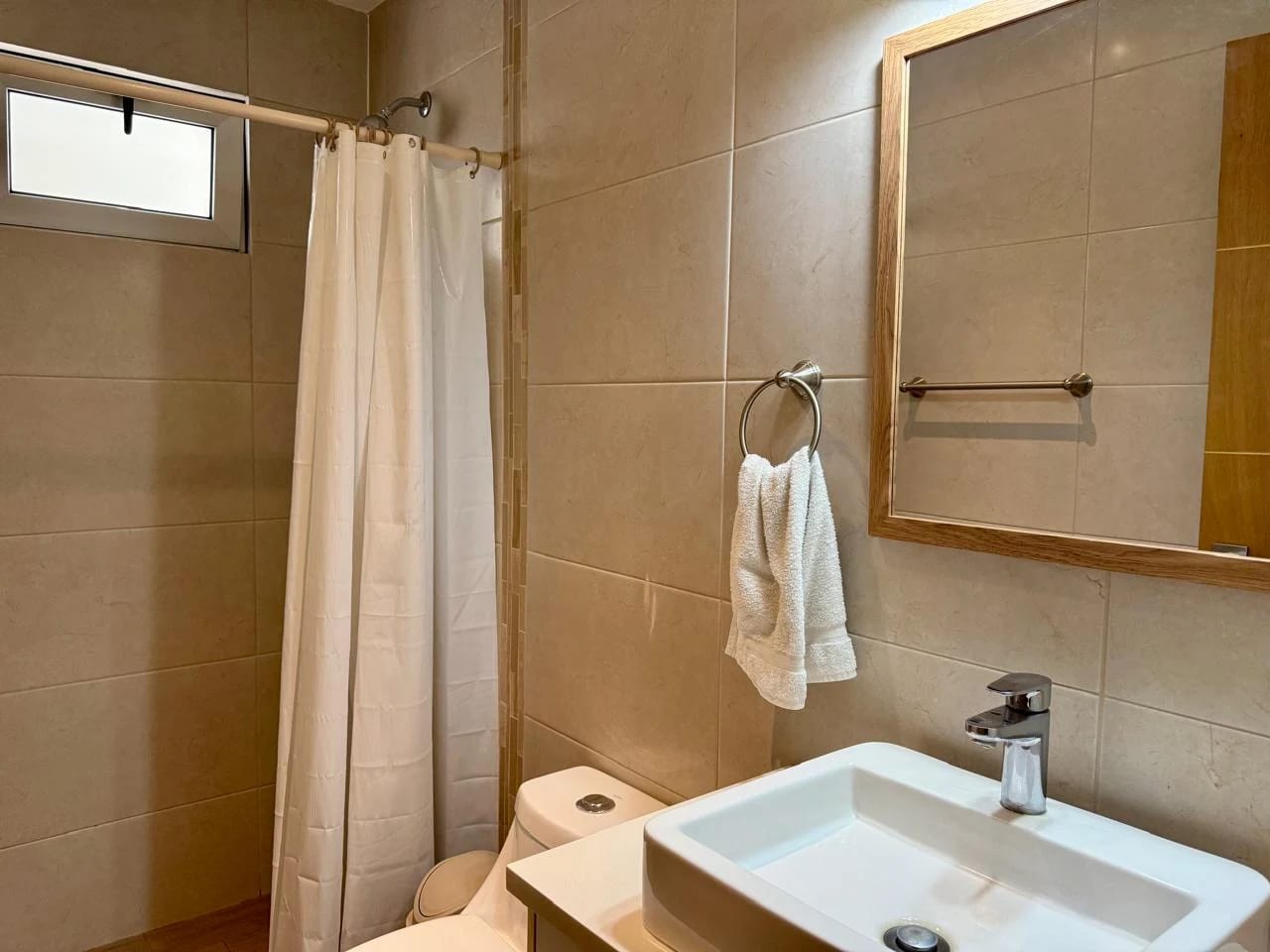 Apartamento Amueblado en Venta en Zona 10, City Haus — Apartamento en Venta en City Haus, Zona 10, Guatemala, Ciudad — foto 9 de 17