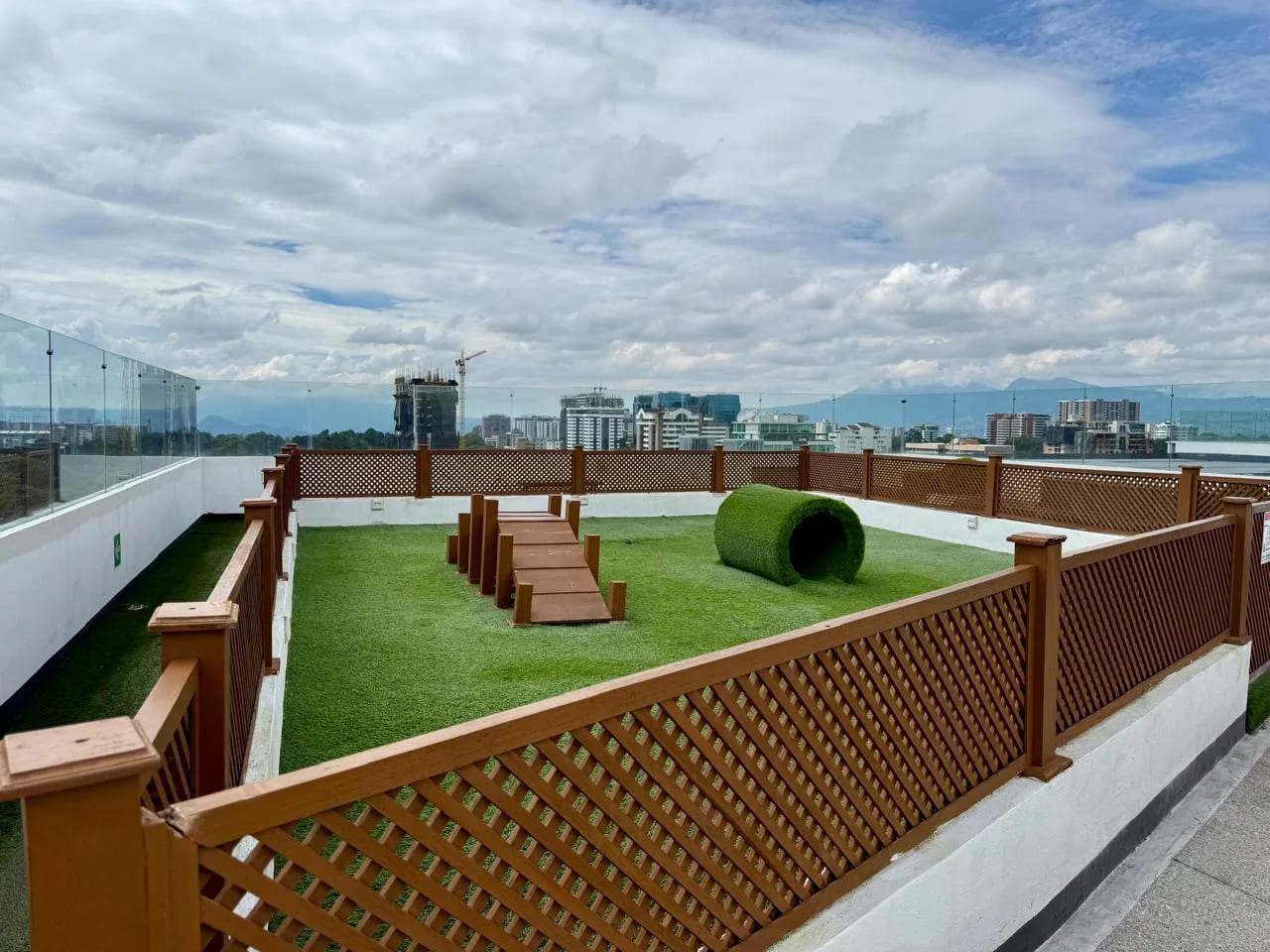 Apartamento Amueblado en Venta en Zona 10, City Haus — Apartamento en Venta en City Haus, Zona 10, Guatemala, Ciudad — foto 16 de 17
