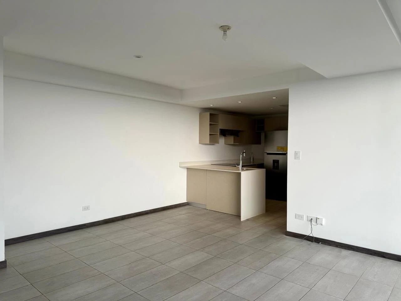 Apartamento en Venta en Zona 15, Morea, Vista Hermosa II - Image 2