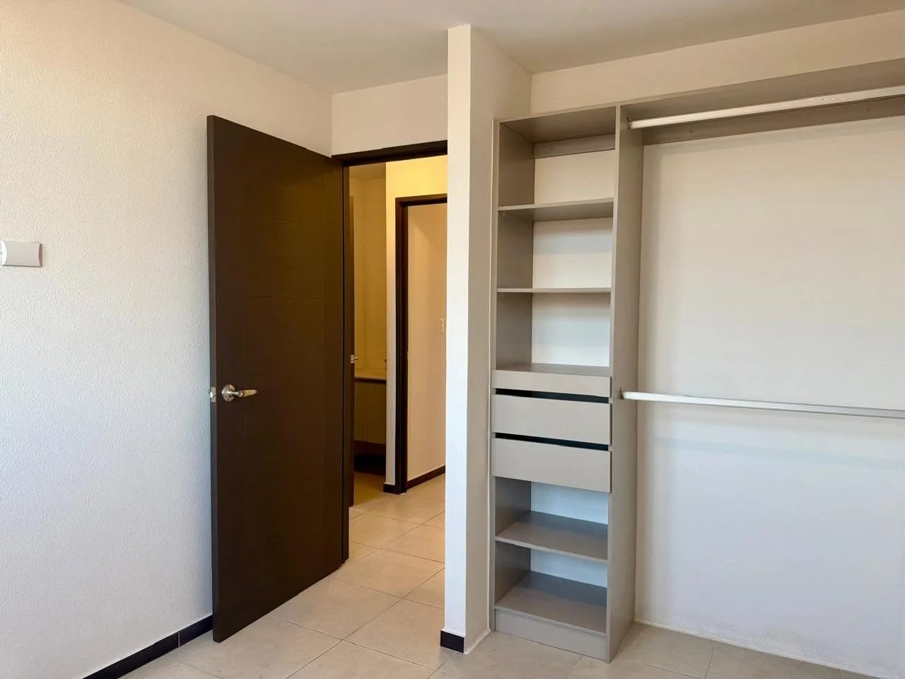 Apartamento en Venta en Zona 11, Parque San Jorge — Apartamento en Venta en Parque San Jorge, Zona 11, Guatemala, Ciudad — foto 7 de 17