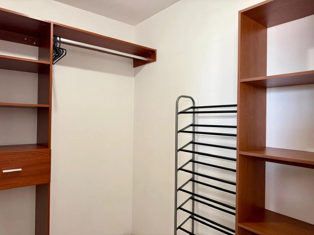Apartamento en Venta en Zona 11, Santa María de las Charcas — Apartamento en Venta en Santa María de Las Charcas, Zona 11, Guatemala, Ciudad — foto 8 de 9