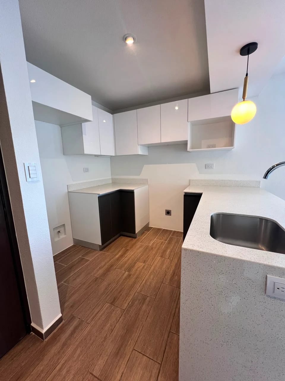 Apartamento en Venta en Zona 7, Parque Mateo — Apartamento en Venta en Parque Mateo, Zona 7, Guatemala, Ciudad — foto 3 de 16