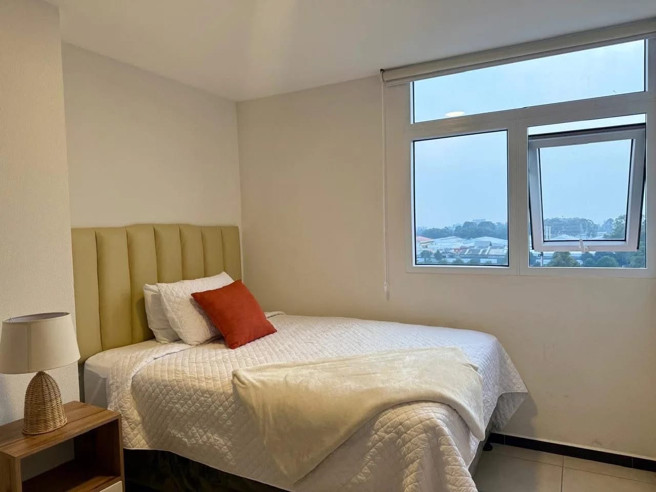 Apartamento Amueblado en Renta en Zona 11, Parque San Jorge — Apartamento en Alquiler en Parque San Jorge, Zona 11, Guatemala, Ciudad — foto 5 de 17