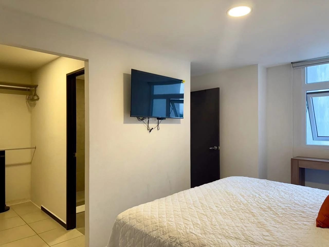 Apartamento Amueblado en Renta en Zona 11, Parque San Jorge — Apartamento en Alquiler en Parque San Jorge, Zona 11, Guatemala, Ciudad — foto 8 de 17