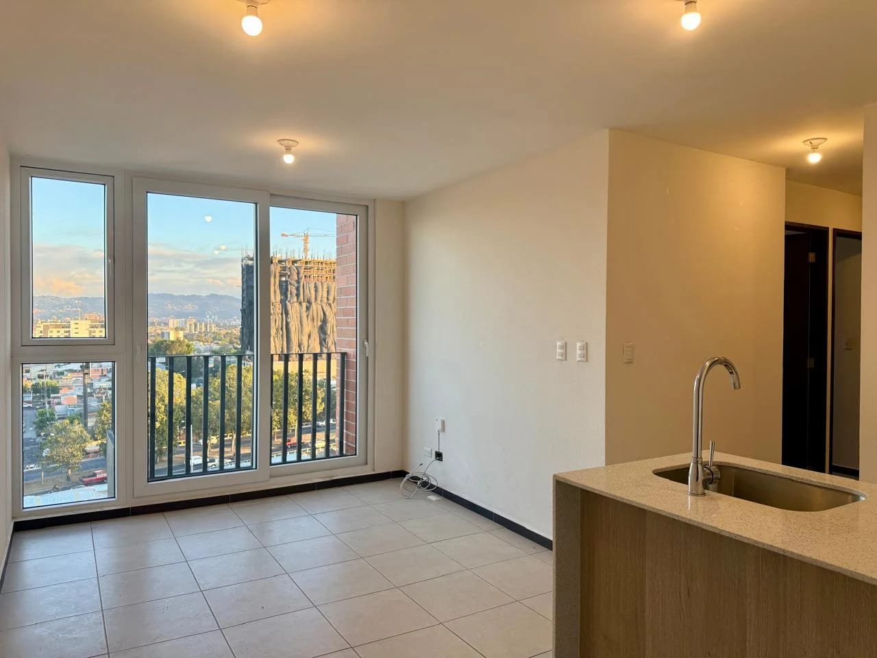 Apartamento en Renta en Zona 11, Parque San Jorge — Apartamento en Alquiler en Parque San Jorge, Zona 11, Guatemala, Ciudad — foto 1 de 16