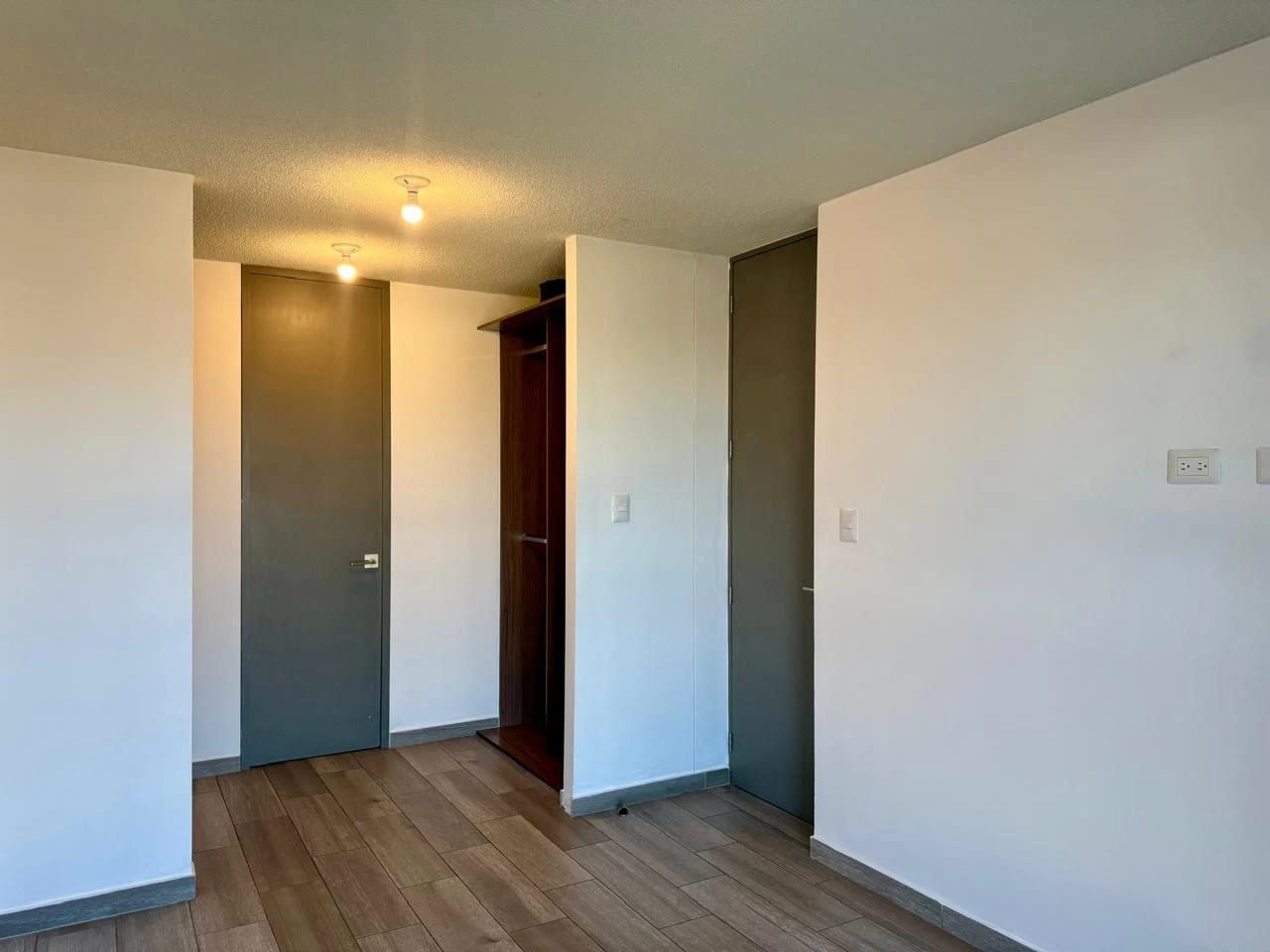 Apartamento en Renta en Zona 11, Aralia — Apartamento en Alquiler en Aralia Mariscal, Zona 11, Guatemala, Ciudad — foto 5 de 17