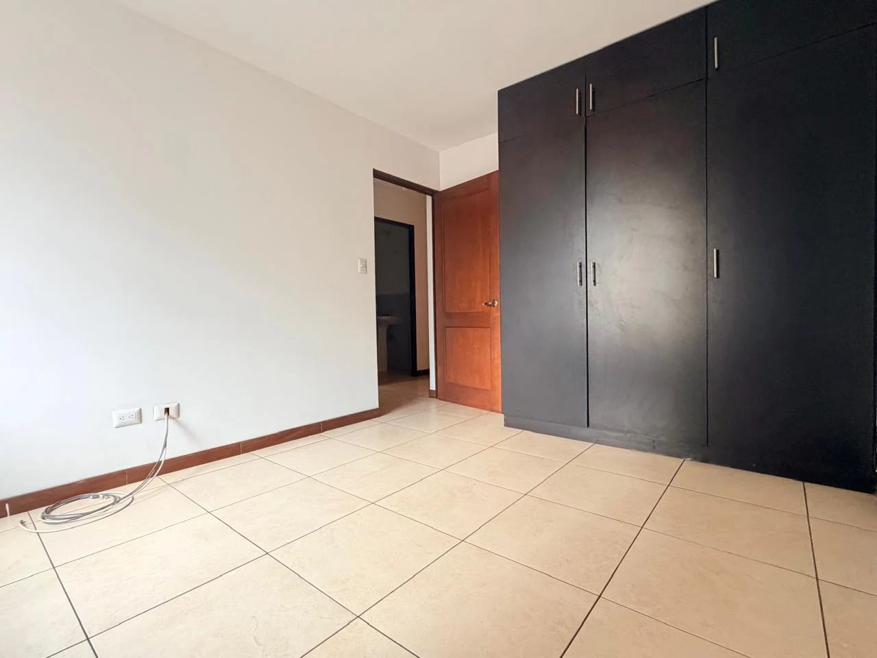 Apartamento en Renta en Zona 11, Santa María de las Charcas — Apartamento en Alquiler en Santa María de Las Charcas, Zona 11, Guatemala, Ciudad — foto 6 de 12