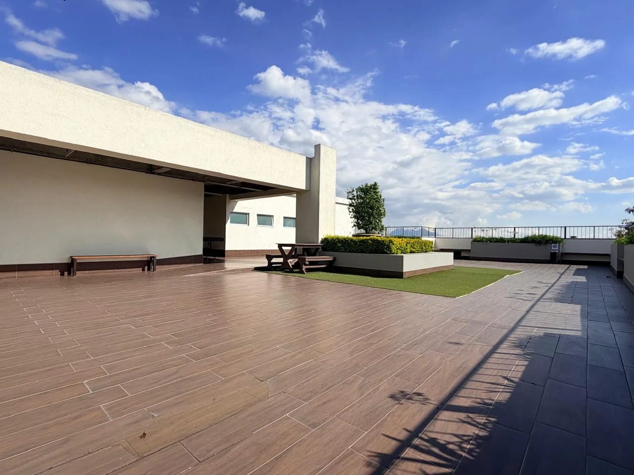 Apartamento en Renta en Zona 11, Santa María de las Charcas — Apartamento en Alquiler en Santa María de Las Charcas, Zona 11, Guatemala, Ciudad — foto 11 de 12