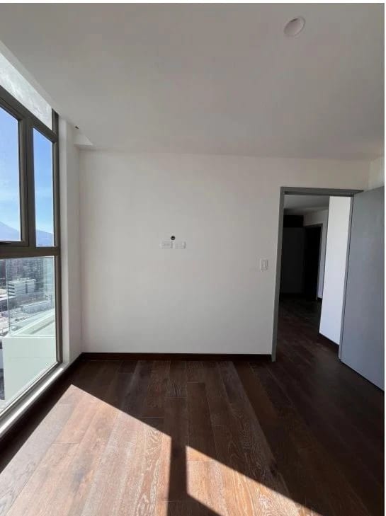 Apartamento en Venta en Zona 10 — Apartamento en Venta en Zona 10, Guatemala, Ciudad — foto 4 de 5