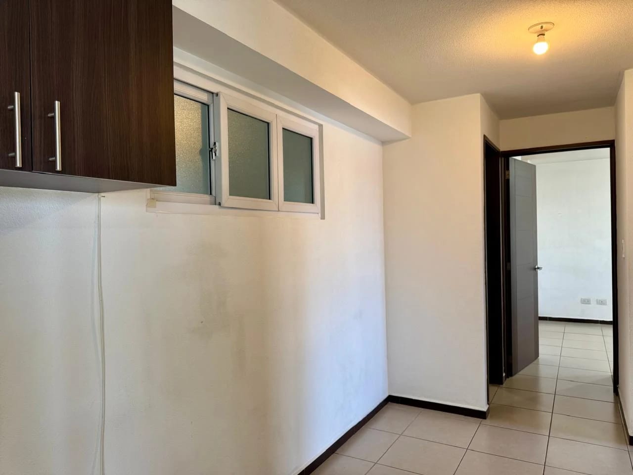 Apartamento en Renta en Zona 11, Parque 11 — Apartamento en Alquiler en Parque 11, Zona 11, Guatemala, Ciudad — foto 4 de 17