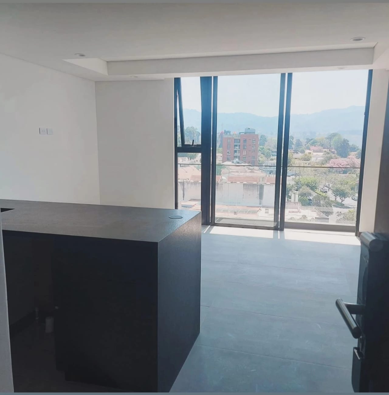 Apartamento en Venta en Zona 14, Reserva 5 Avenida — Apartamento en Venta en Zona 14, Guatemala, Ciudad — foto 2 de 11