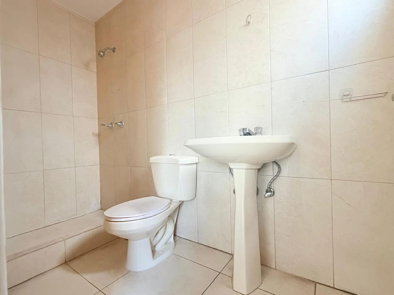Apartamento en Renta en Zona 11, Santa María de las Charcas — Apartamento en Alquiler en Santa María de Las Charcas, Zona 11, Guatemala, Ciudad — foto 9 de 14