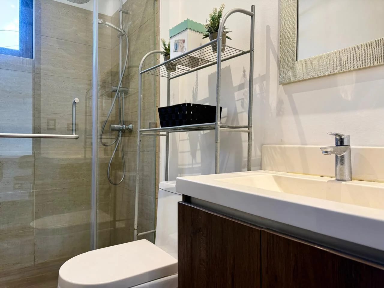Apartamento Amueblado en Renta / Venta en Zona 10, Vivalt — Apartamento en Alquiler en Vivalt, Zona 10, Guatemala, Ciudad — foto 8 de 14