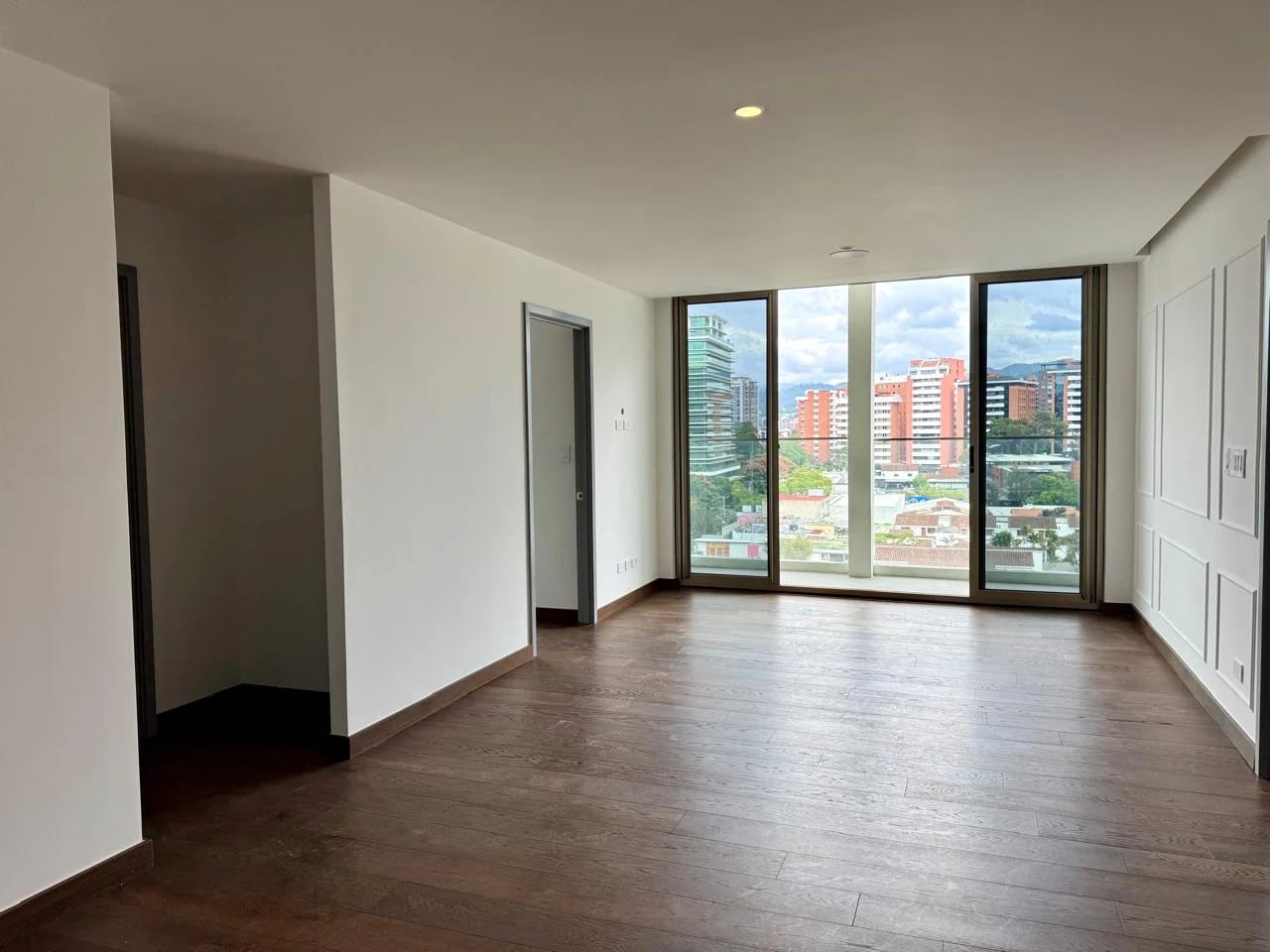 Apartamento en Renta en Zona 10, Atarah — Apartamento en Alquiler en Atarah, Zona 10, Guatemala, Ciudad — foto 1 de 17