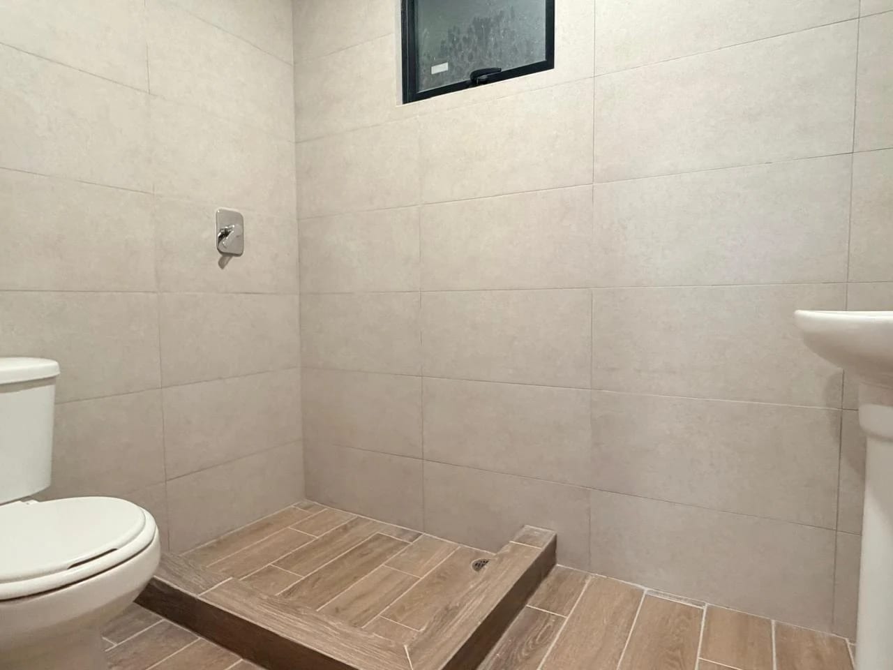 Apartamento en Venta en Zona 14, Parque 14 — Apartamento en Venta en Parque 14, Zona 14, Guatemala, Ciudad — foto 13 de 16