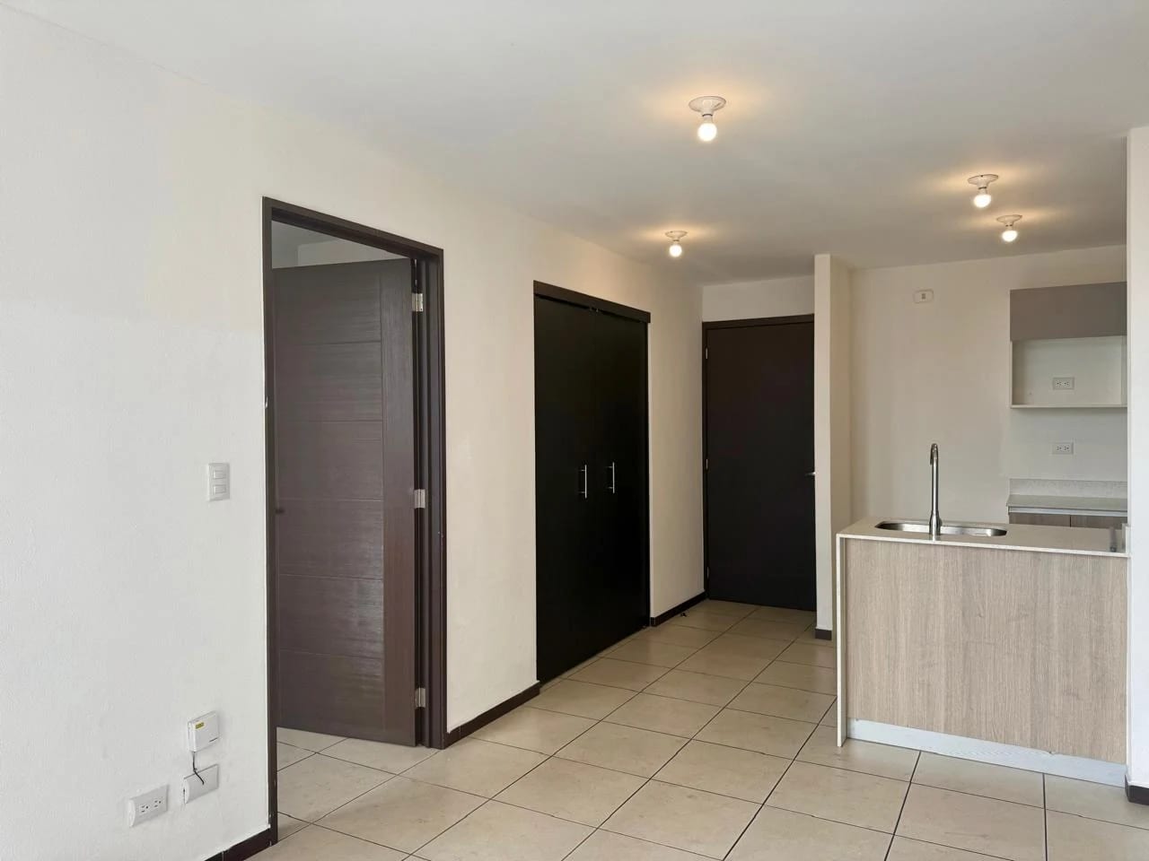 Apartamento en Renta en Zona 11, Parque San Jorge — Apartamento en Alquiler en San Jorge, Zona 11, Guatemala, Ciudad — foto 4 de 15