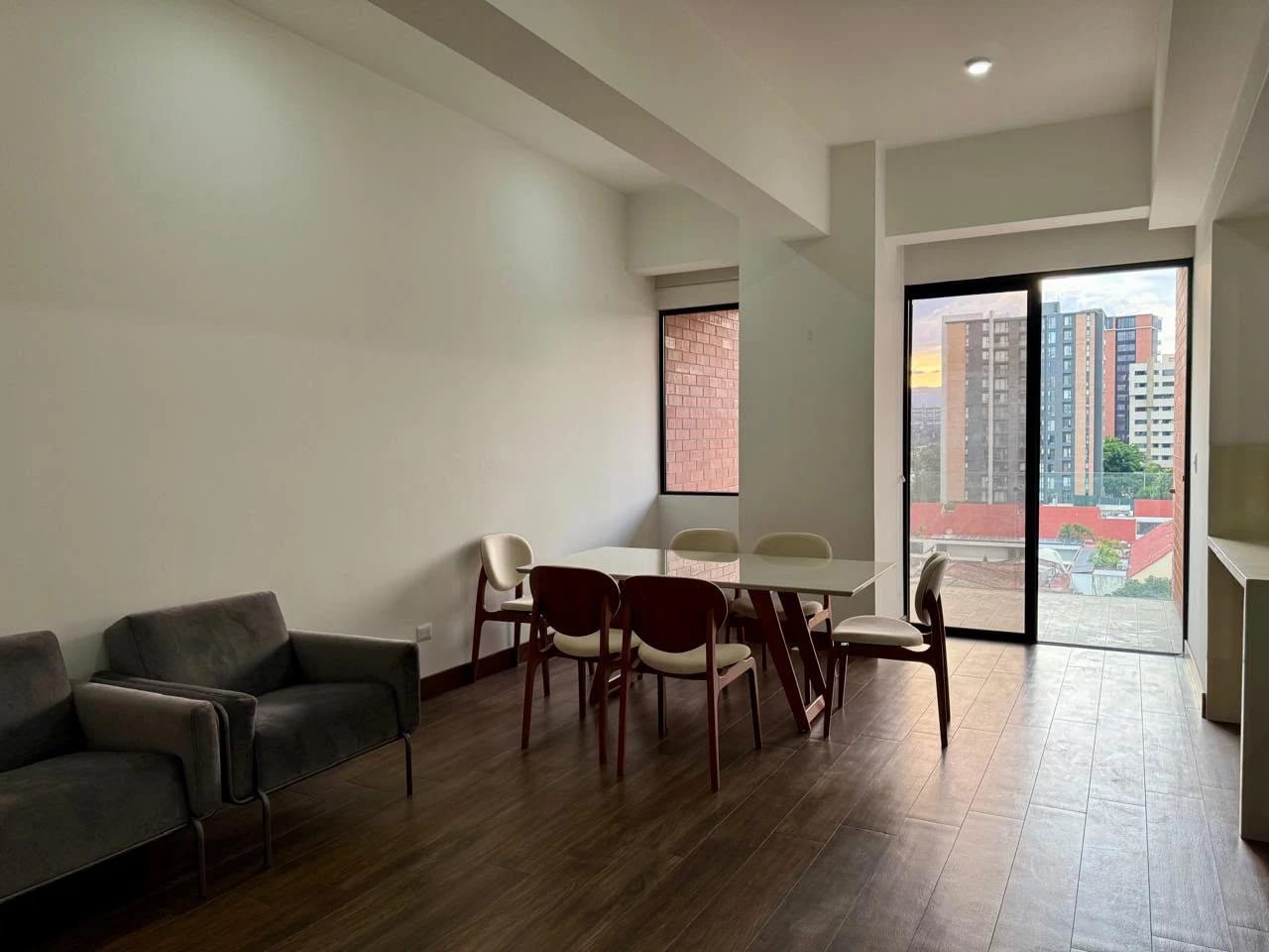 Apartamento en Renta en Zona 14 — Apartamento en Alquiler en Zona 14, Guatemala, Ciudad — foto 2 de 17