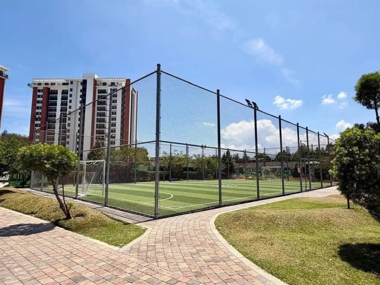Apartamento en Renta en Zona 16, San Isidro 20/21 — Apartamento en Alquiler en San Isidro 20/21, Zona 16, Guatemala, Ciudad — foto 13 de 15