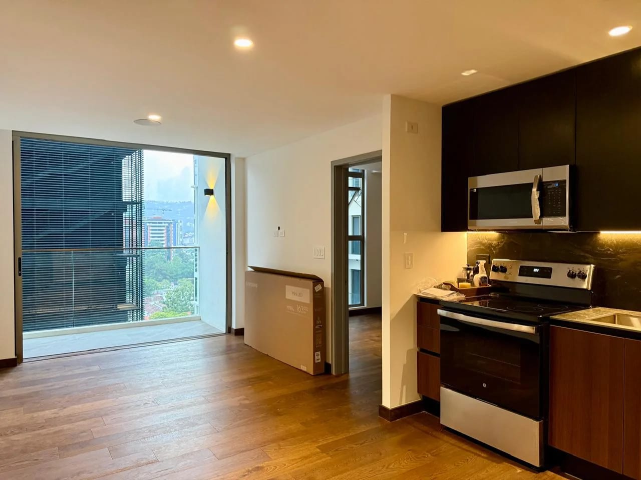 Apartamento en Renta en Zona 10, Atarah — Apartamento en Alquiler en Atarah, Zona 10, Guatemala, Ciudad — foto 3 de 17