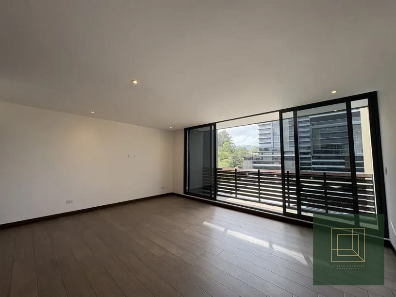 Amplio apartamento en renta, Spazio zona 15 — Apartamento en Alquiler en Spazio, Zona 15, Guatemala, Ciudad — foto 4 de 10