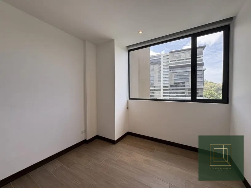 Amplio apartamento en renta, Spazio zona 15 — Apartamento en Alquiler en Spazio, Zona 15, Guatemala, Ciudad — foto 7 de 10