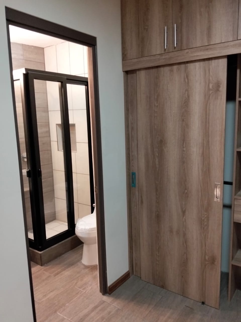 Cerca de todo, Vol Santa Ana Z 5 Apto listo para mudarse — Apartamento en Venta en Colonia Santa Ana, Zona 5, Guatemala, Ciudad — foto 8 de 12