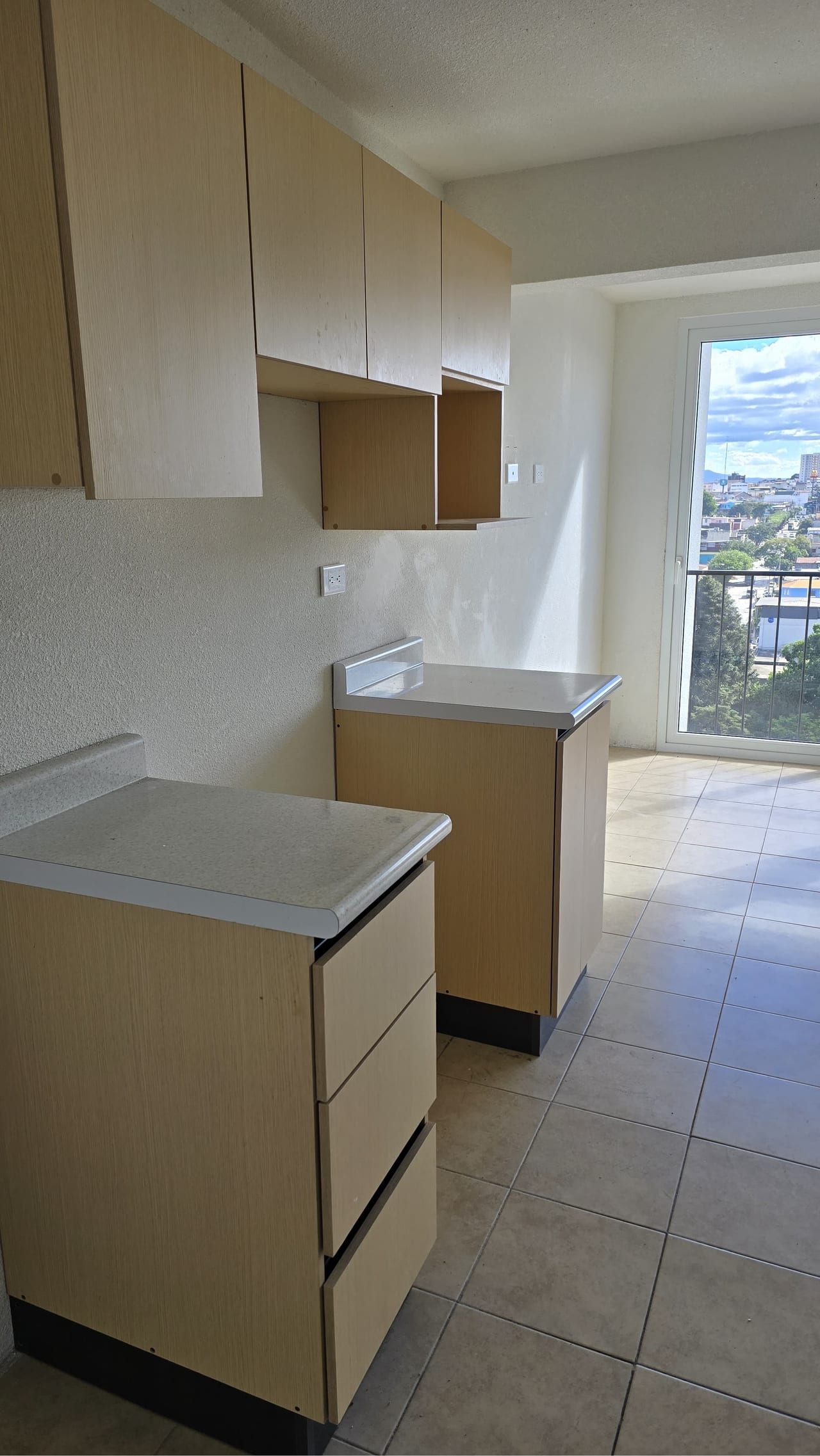 Lindo apartamento en venta Z 3 edificio Altura 3 — Apartamento en Venta en Zona 3, Guatemala, Ciudad — foto 2 de 6