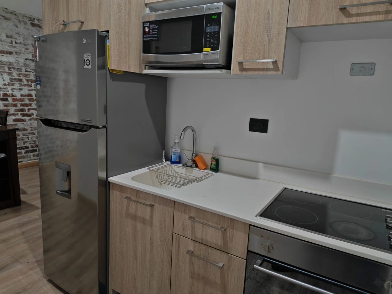 Renta de apartamento (amueblado) en zona 1 — Apartamento en Alquiler en Centro Vivo, Zona 1, Guatemala, Ciudad — foto 7 de 12
