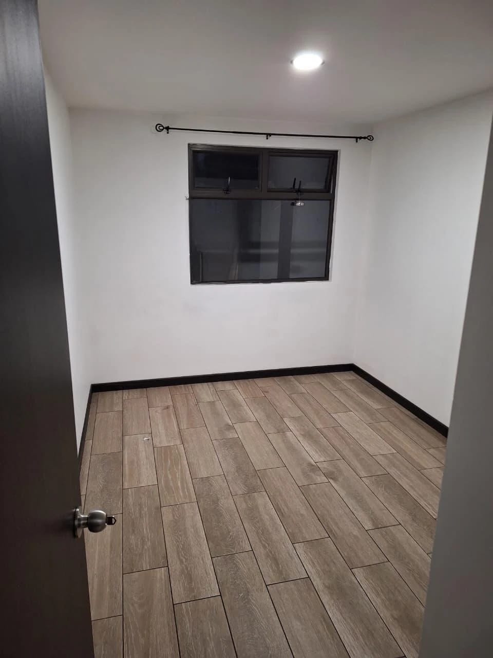Apartamento en renta, primer nivel con patio! Petápolis z12 — Apartamento en Alquiler en Petápolis, Zona 12, Guatemala, Ciudad — foto 10 de 14
