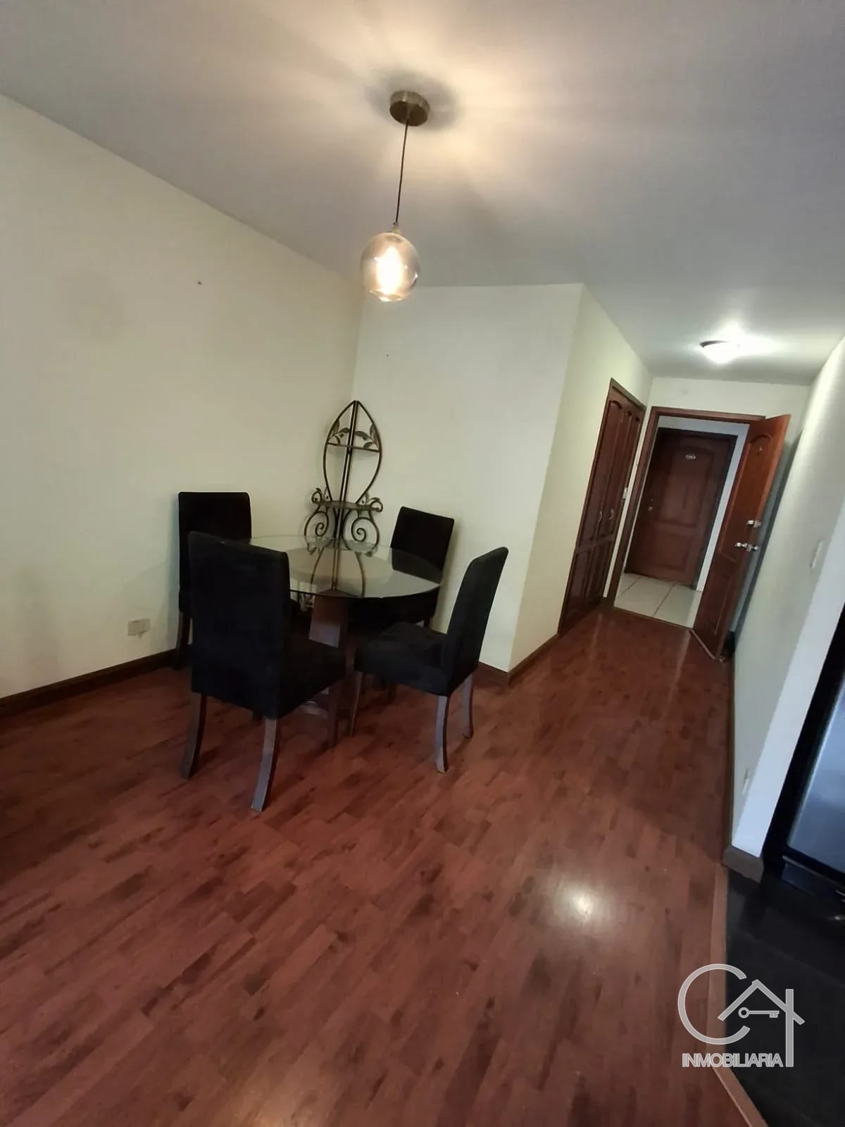 APARTAMENTO en Venta - Jardines de la Floresta, zona 7 — Apartamento en Venta en Jardines de la Floresta, Zona 7, Guatemala, Ciudad — foto 5 de 17