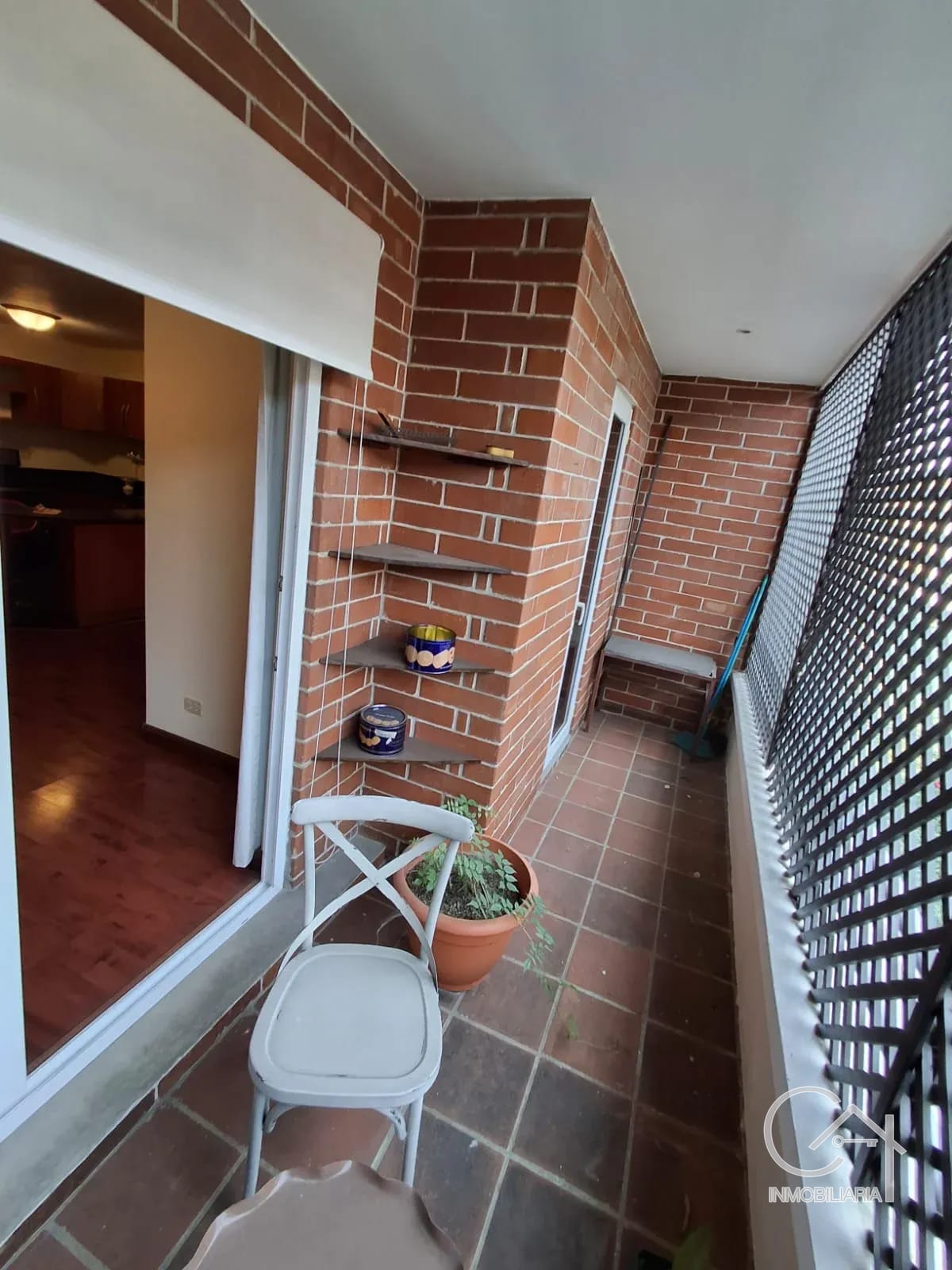 APARTAMENTO en Venta - Jardines de la Floresta, zona 7 — Apartamento en Venta en Jardines de la Floresta, Zona 7, Guatemala, Ciudad — foto 15 de 17