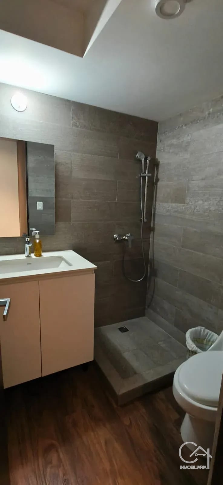 Apartamento en Renta Aralia 2 Zona 11 — Apartamento en Alquiler en Zona 11, Guatemala, Ciudad — foto 7 de 13