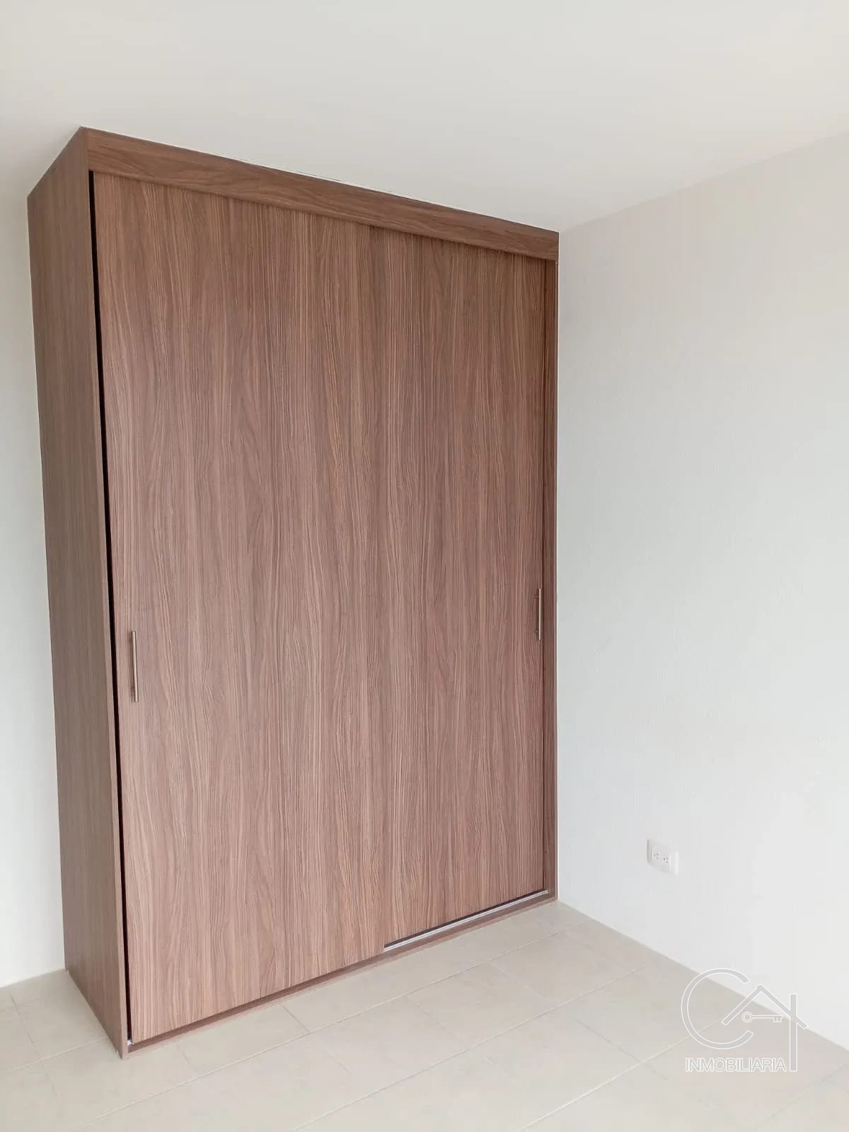 Apartamento en renta, Cumbres del Pedregal zona 6 — Apartamento en Alquiler en Zona 6, Guatemala, Ciudad — foto 11 de 17