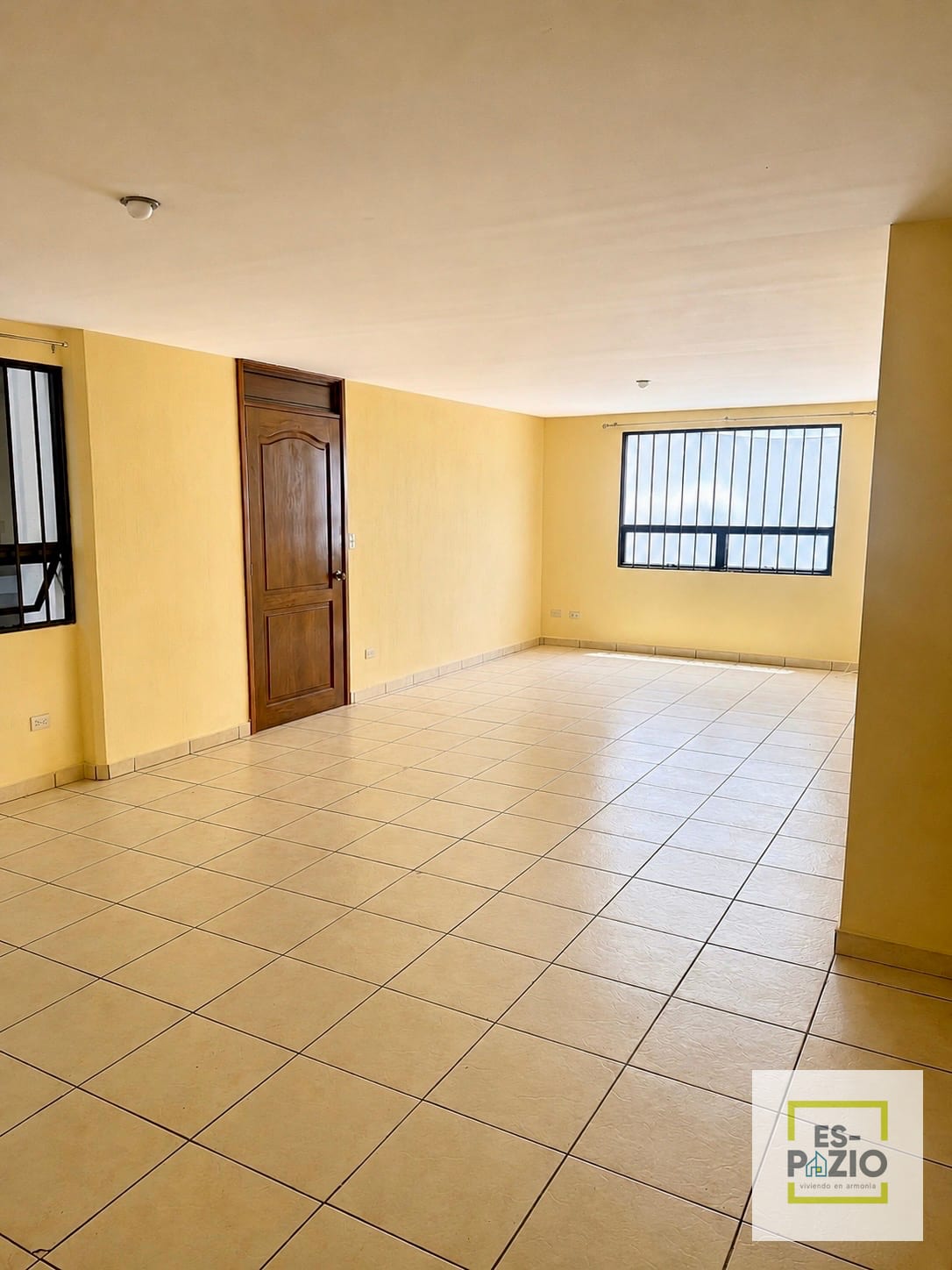 Apartamento María del Rosario — Apartamento en Alquiler en La Villa, Zona 14, Guatemala, Ciudad — foto 1 de 15