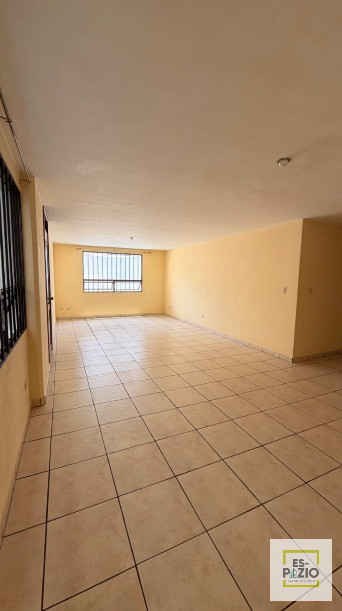 Apartamento María del Rosario — Apartamento en Alquiler en La Villa, Zona 14, Guatemala, Ciudad — foto 2 de 15