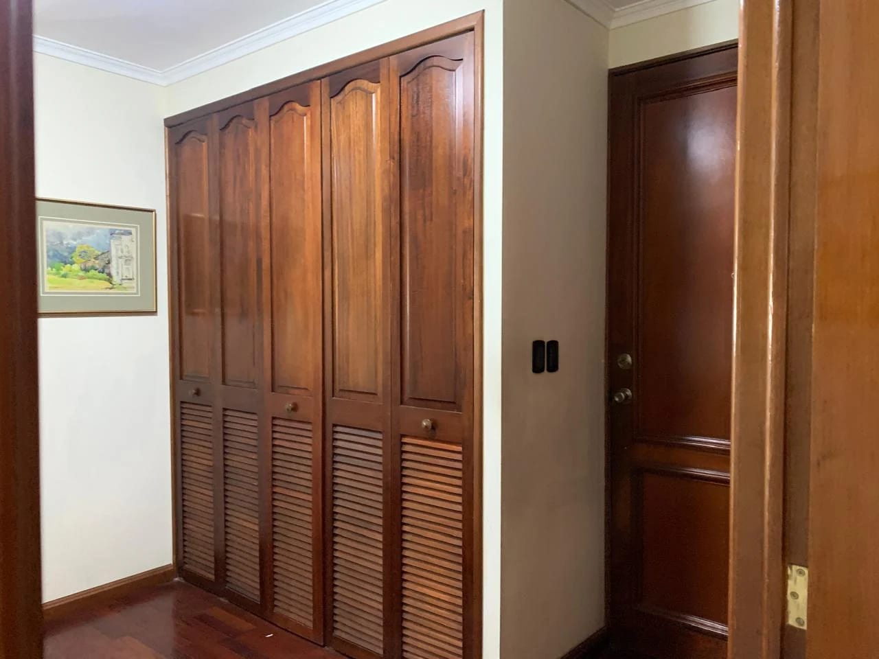 Amplio Apartamento en Zona 10 — Apartamento en Venta en Zona Viva, Zona 10, Guatemala, Ciudad — foto 8 de 12