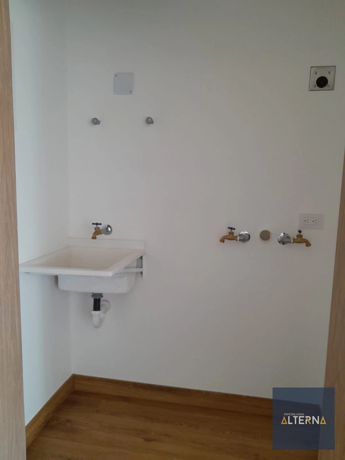 Apartamento en Renta en Zona 2 — Apartamento en Alquiler en Zona 2, Guatemala, Ciudad — foto 7 de 17