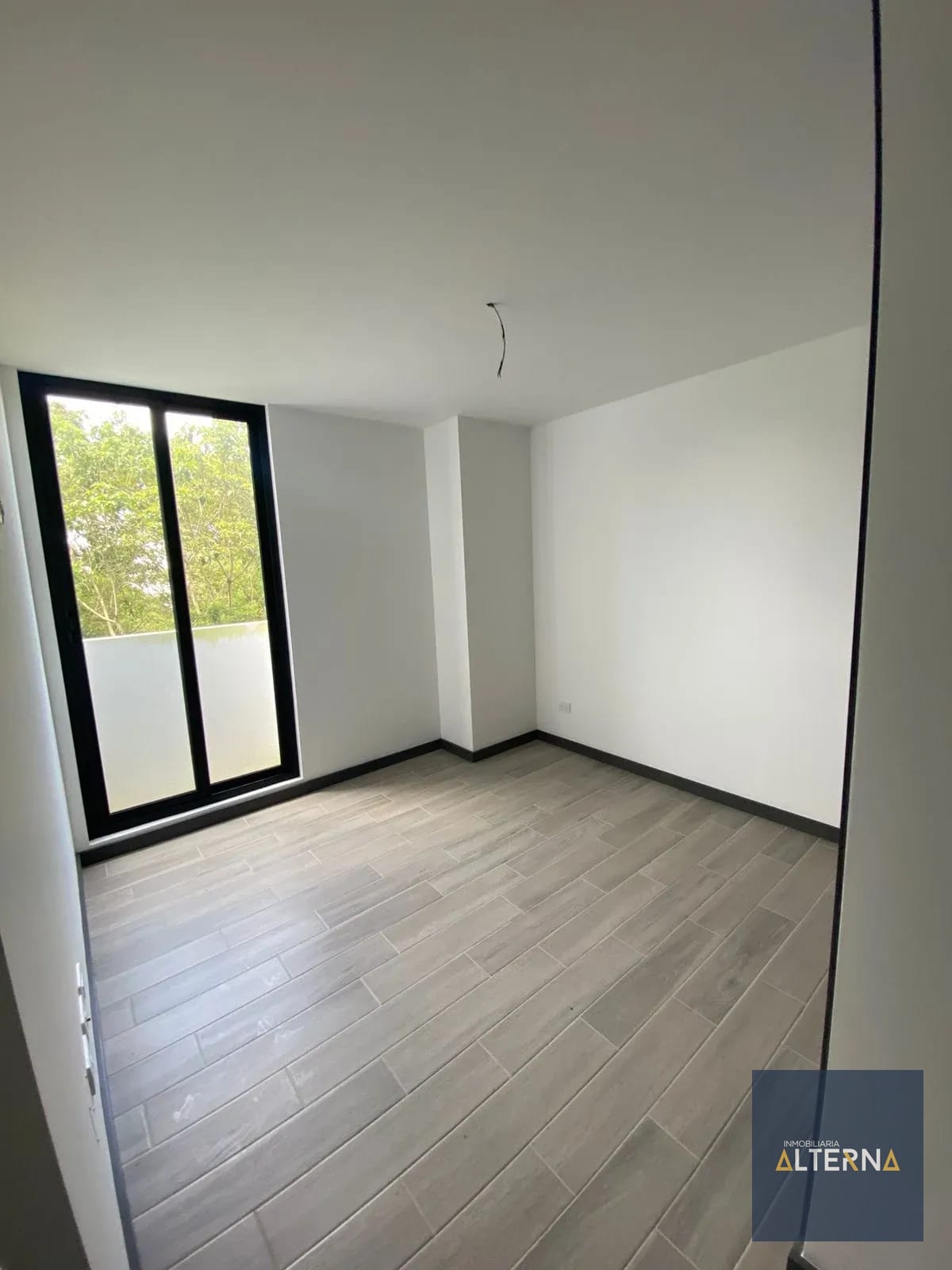 Apartamento en Renta en Zona 16 Muy cerca de la entrada a Hacienda Real — Apartamento en Alquiler en Zona 16, Guatemala, Ciudad — foto 6 de 7
