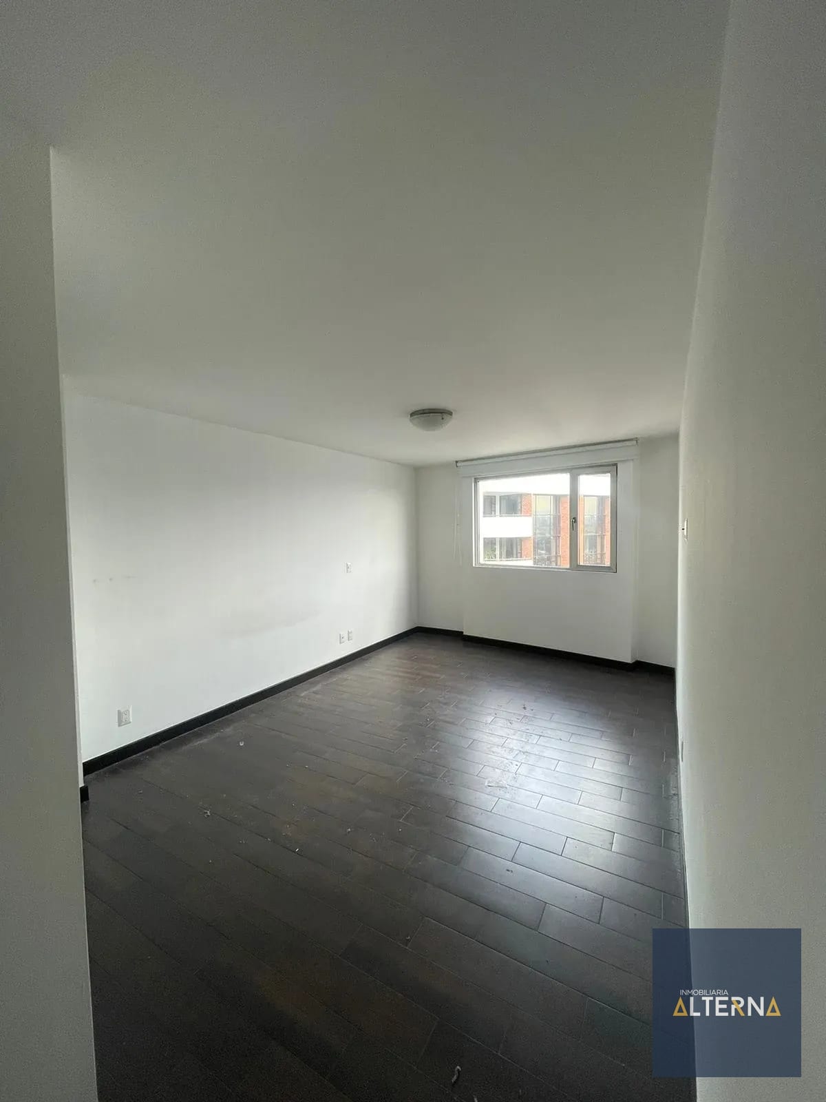 AMPLIO APARTAMENTO EN RENTA ZONA 14 — Apartamento en Alquiler en Zona 14, Guatemala, Ciudad — foto 6 de 7