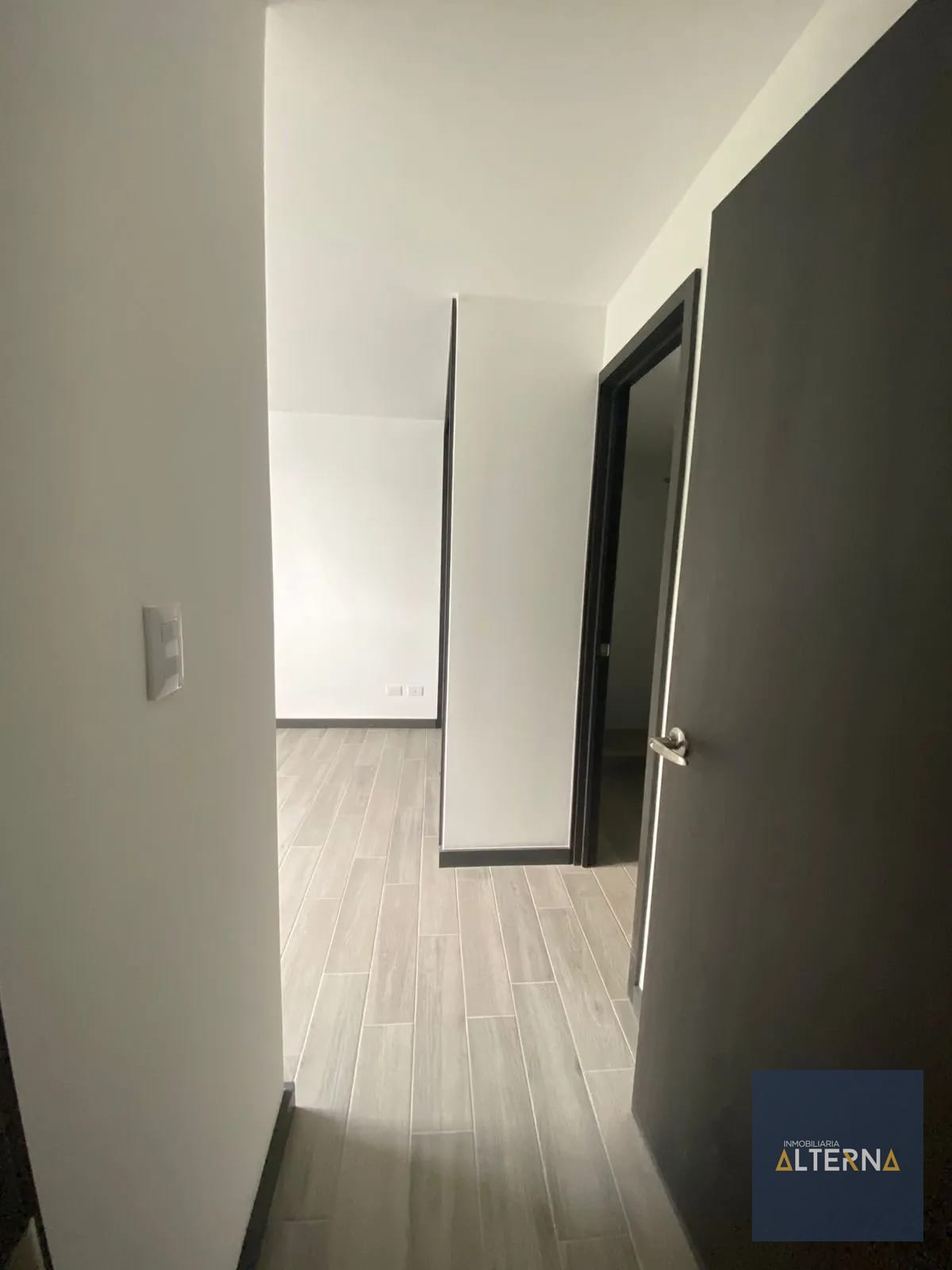 Apartamento en Renta en Zona 16 — Apartamento en Alquiler en Zona 16, Guatemala, Ciudad — foto 1 de 8