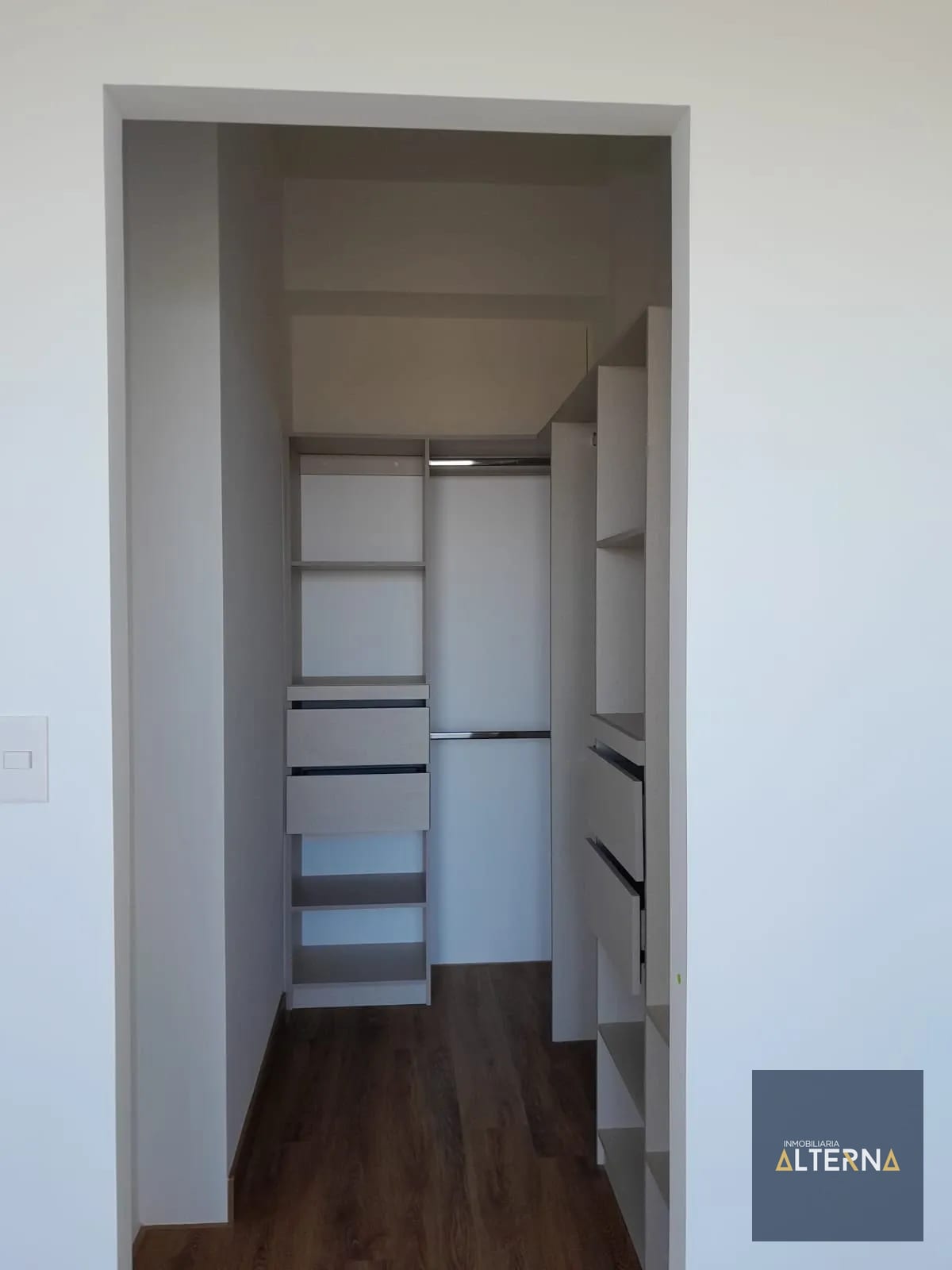 ¡Oportunidad Única! Se Renta Apartamento en Zona 2 — Apartamento en Alquiler en Zona 2, Guatemala, Ciudad — foto 8 de 14