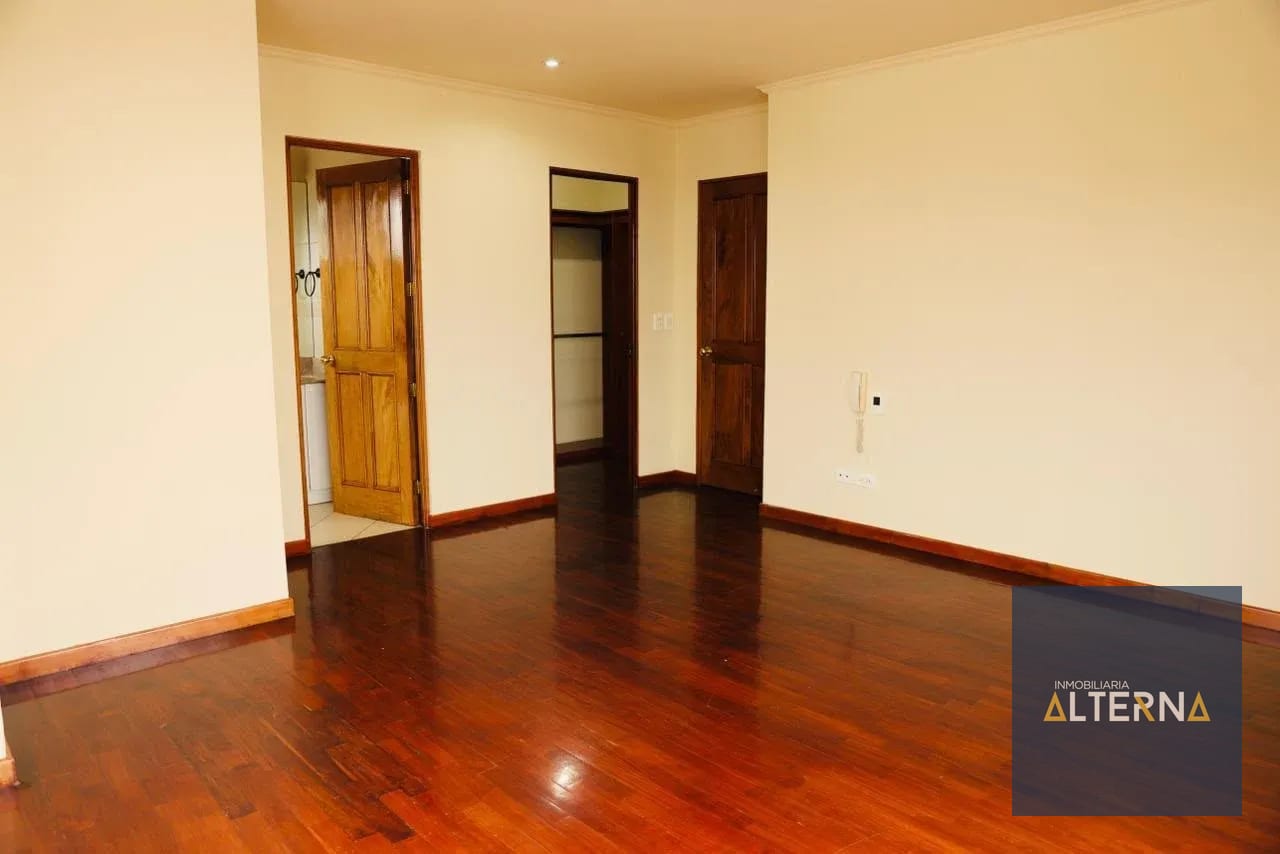 Apartamento en Renta en Zona 10 — Apartamento en Alquiler en Zona 10, Guatemala, Ciudad — foto 4 de 15