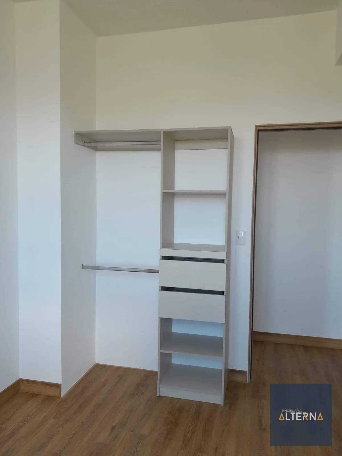 Apartamento en Renta en Zona 2 — Apartamento en Alquiler en Zona 2, Guatemala, Ciudad — foto 5 de 17