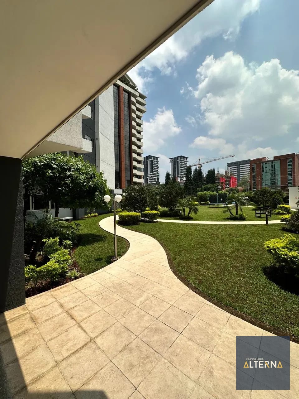 Apartamento en Renta en el mejor sector de zona 14 — Apartamento en Alquiler en Zona 14, Guatemala, Ciudad — foto 15 de 16