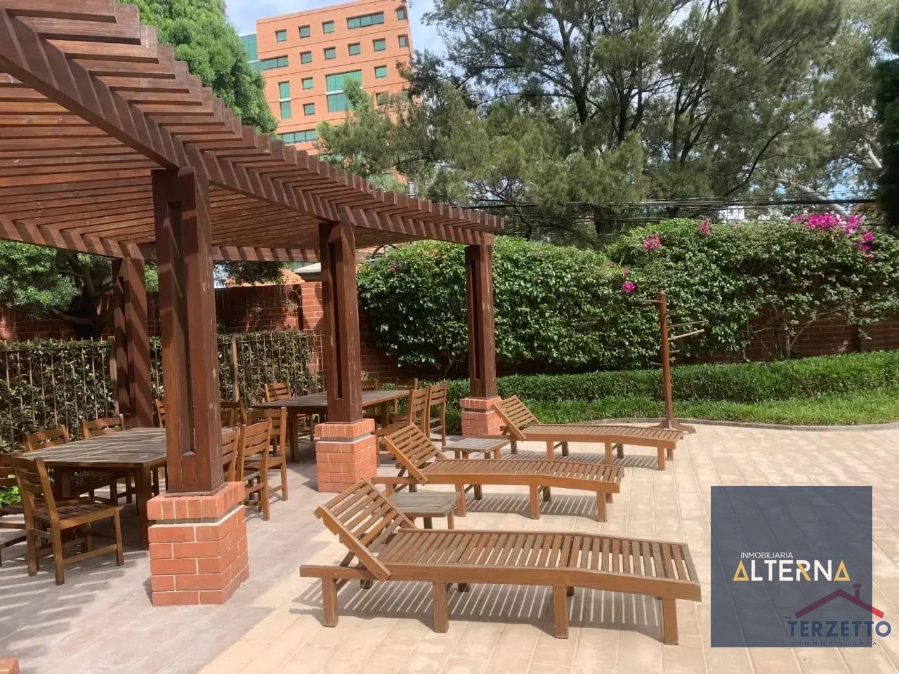 Apartamento en Renta en Zona 14 — Apartamento en Venta en Zona 14, Guatemala, Ciudad — foto 2 de 13