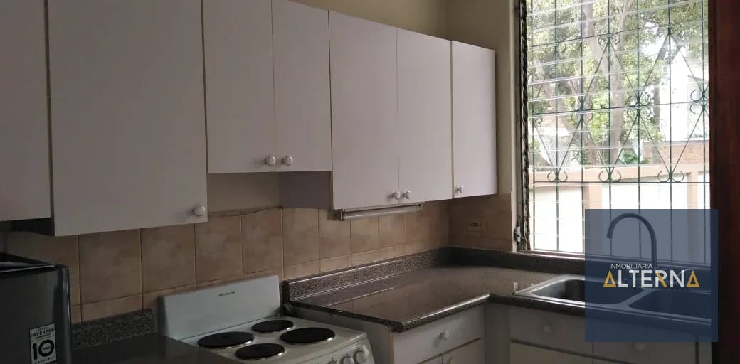 Apartamento en Renta amueblado en zona 9 — Apartamento en Alquiler en Zona 9, Guatemala, Ciudad — foto 5 de 12