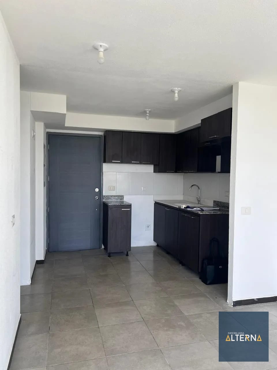 Acogedor Apartamento en Renta zona 5 edificio Casa Asunción — Apartamento en Venta en Zona 5, Guatemala, Ciudad — foto 1 de 8
