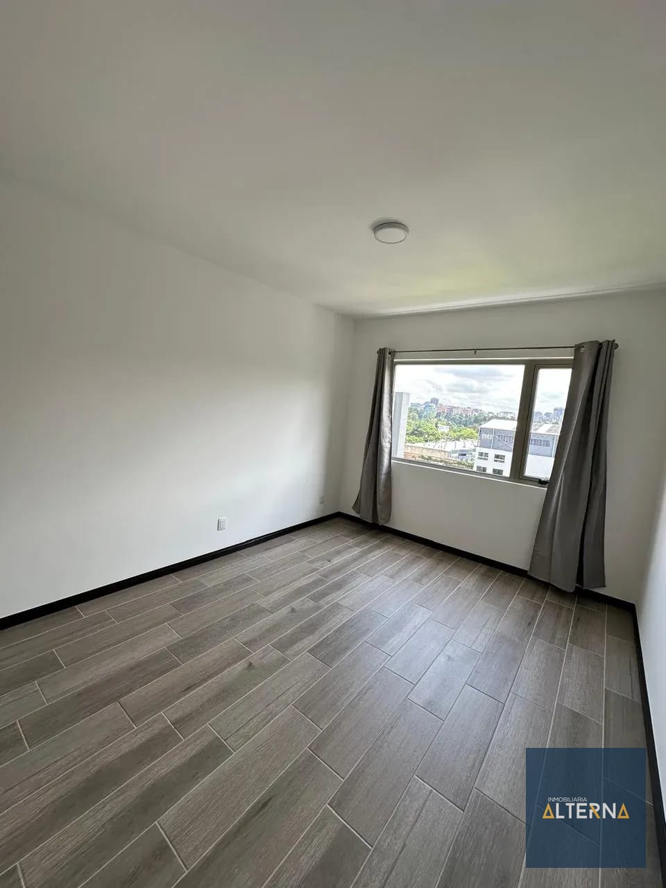 Apartamento en renta en Zona 14 Edificio Seghería — Apartamento en Alquiler en Zona 14, Guatemala, Ciudad — foto 6 de 11