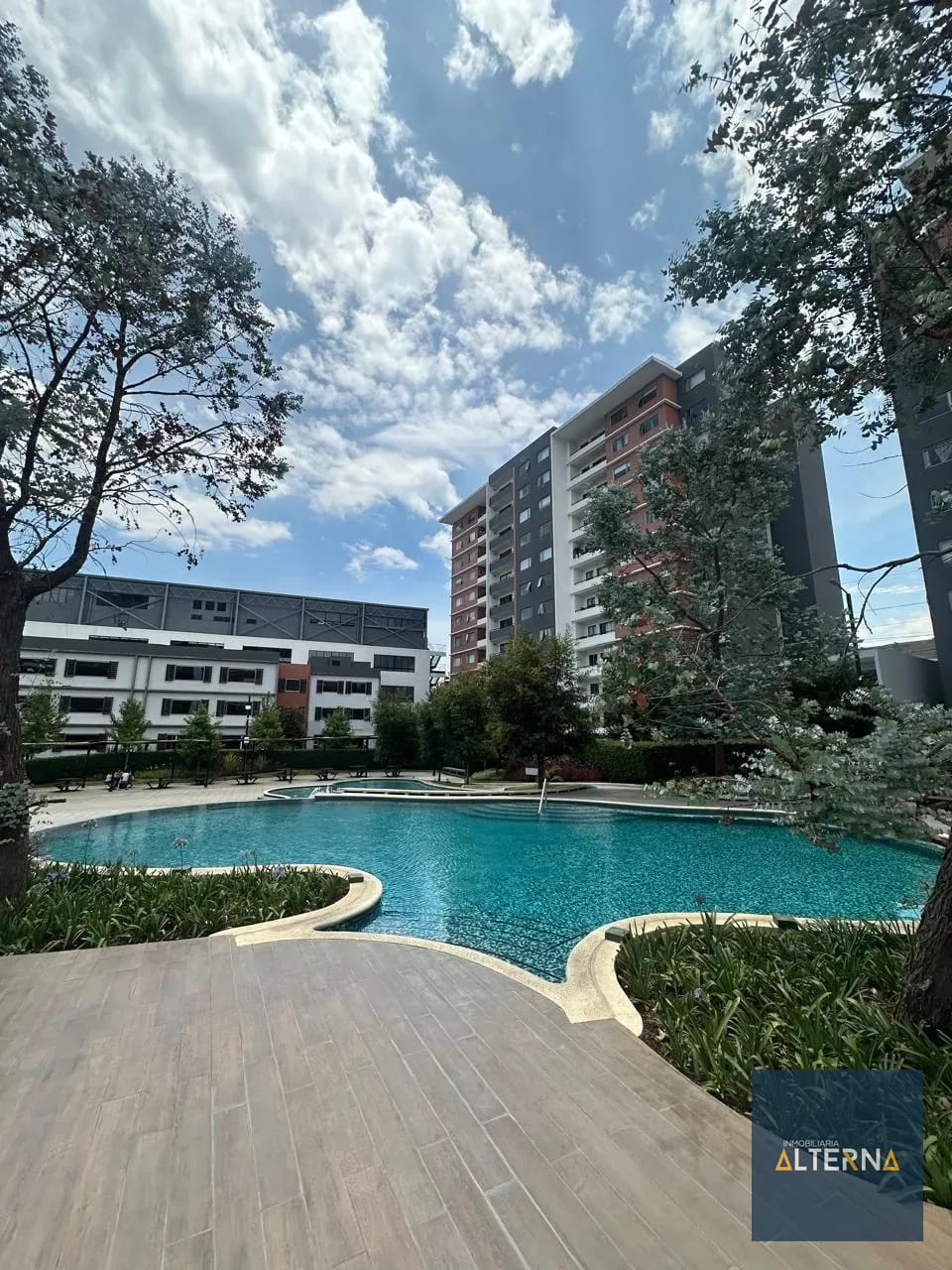 Apartamento en renta en Zona 14 Edificio Seghería — Apartamento en Alquiler en Zona 14, Guatemala, Ciudad — foto 9 de 11